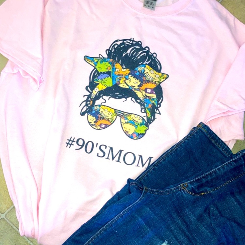 90s mom Tee